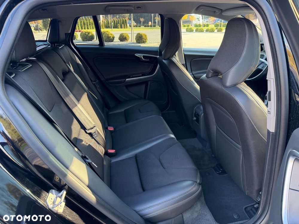 Volvo V60 - 29