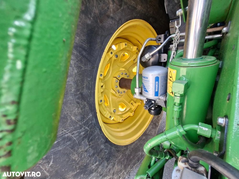 John Deere 8R 310  4x4 - 23