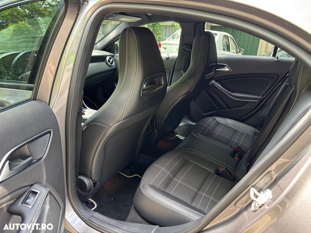 Mercedes-Benz A 200 CDI 4Matic 7G-DCT AMG Line - 6