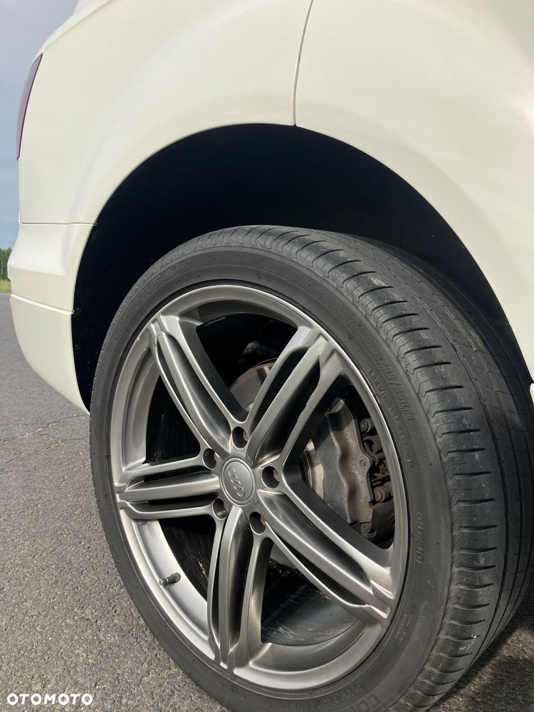 Audi Q7 3.0 TDI DPF quattro tiptronic - 17