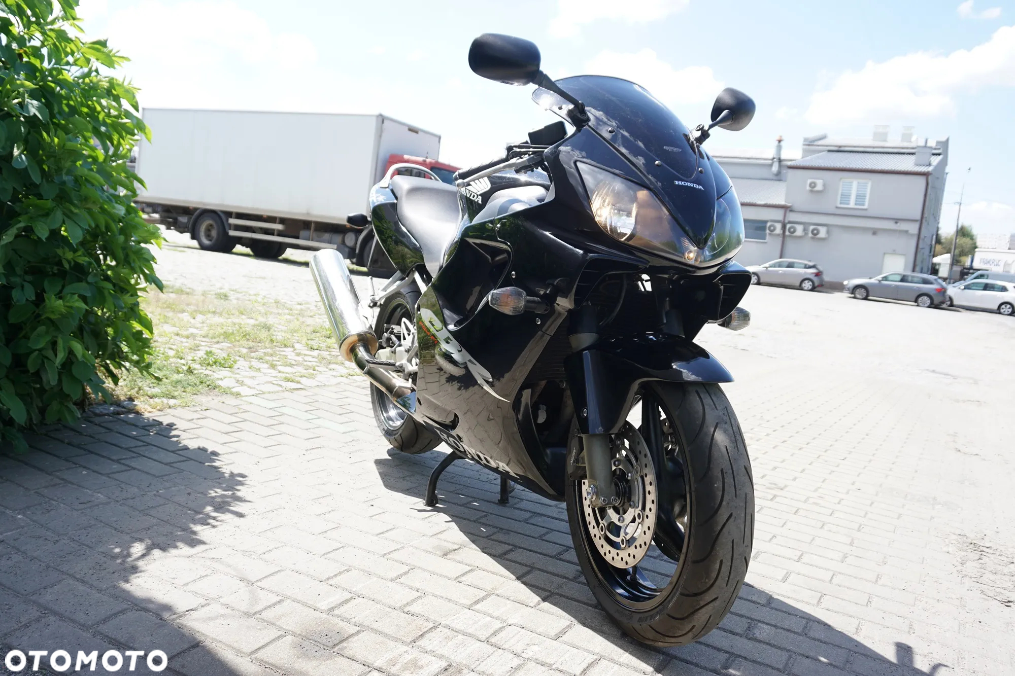 Honda CBR - 16