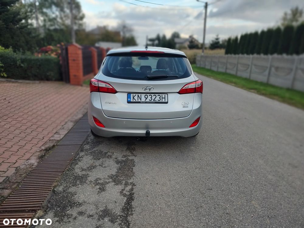 Hyundai i30 1.6 Classic + - 5