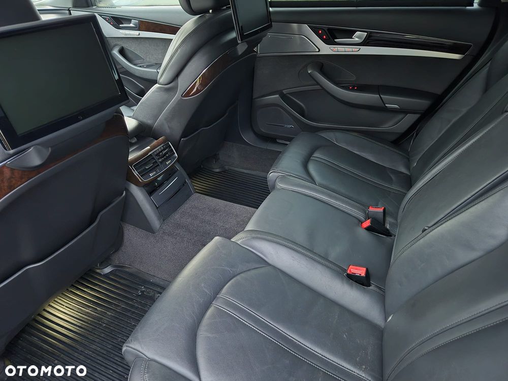 Audi A8 4.0 TFSI L Quattro - 8