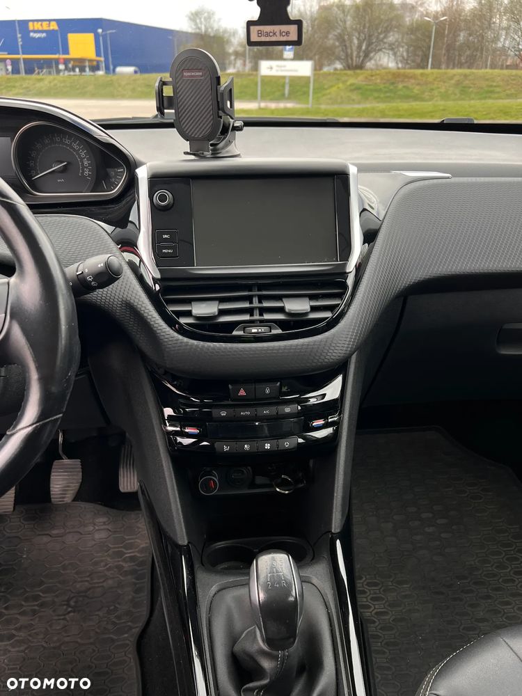 Peugeot 2008 PureTech 110 Stop&Start Allure - 28