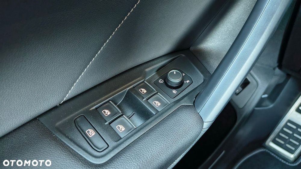 Volkswagen Tiguan 2.0 TSI 4Mot R-Line DSG - 38