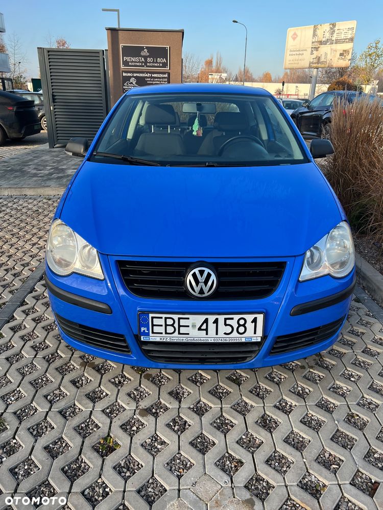 Volkswagen Polo - 2