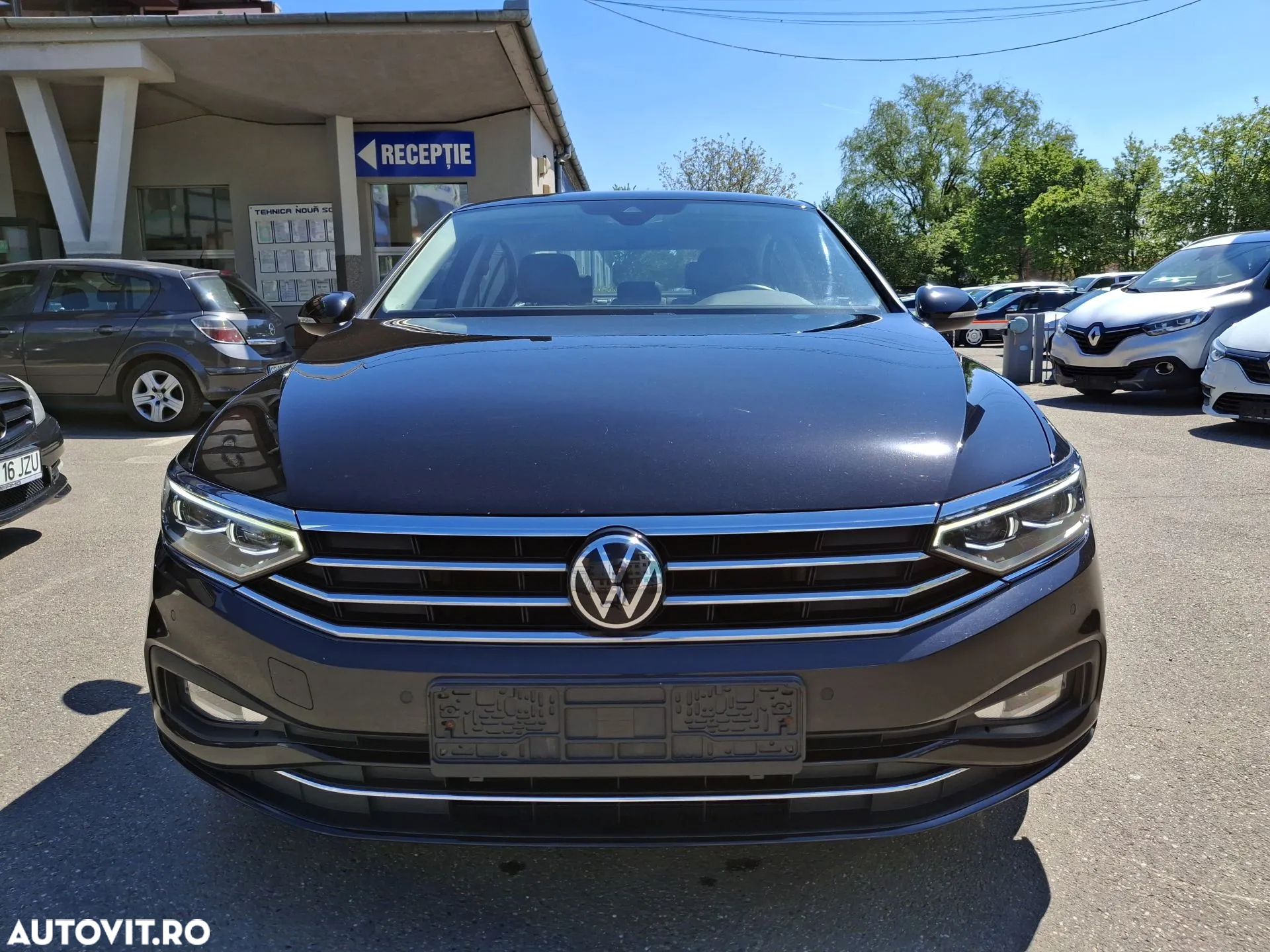 Volkswagen Passat 2.0 TDI SCR DSG Elegance - 19
