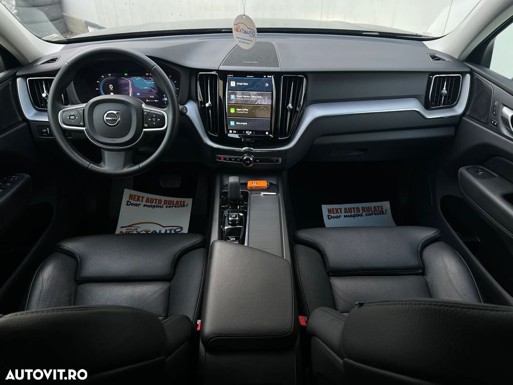 Volvo XC 60 B4 D AWD Geartronic Momentum Pro - 10