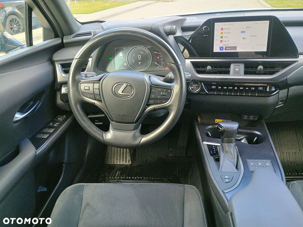 Lexus UX 250h GPF Business 2WD - 10