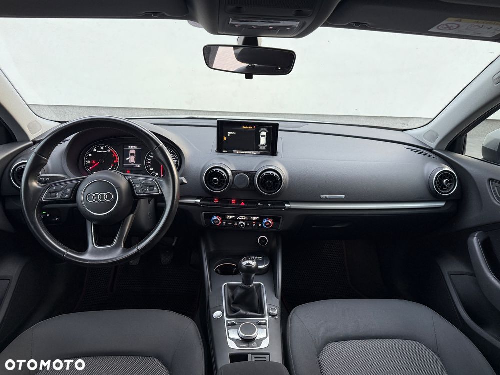 Audi A3 Sportback 1.0 TFSI - 10