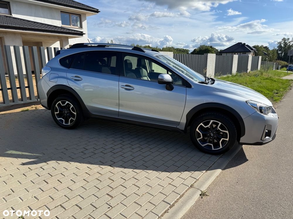Subaru XV 2.0 i Exclusive Lineartronic - 10