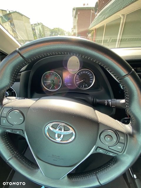 Toyota Corolla 1.6 Comfort - 10