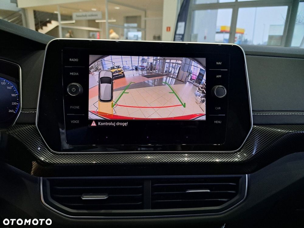 Volkswagen T-Cross - 26