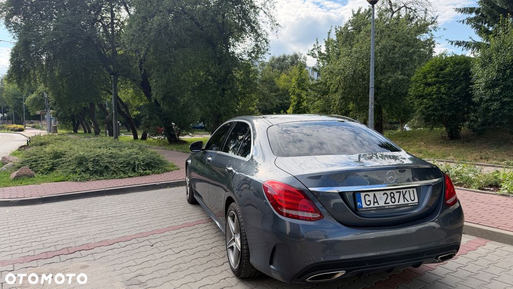 Mercedes-Benz Klasa C 300 7G-TRONIC - 6