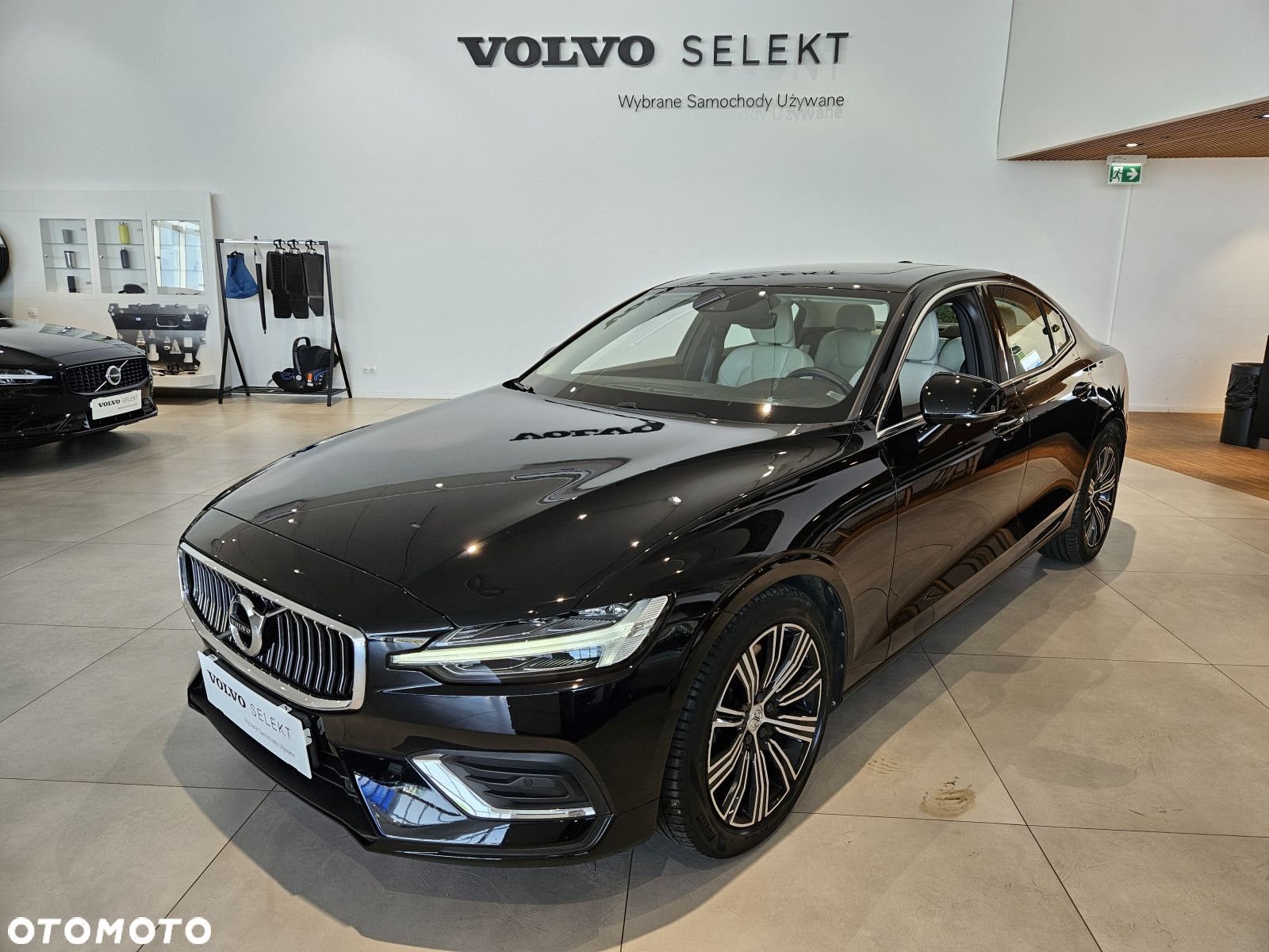 Volvo S60 - 1