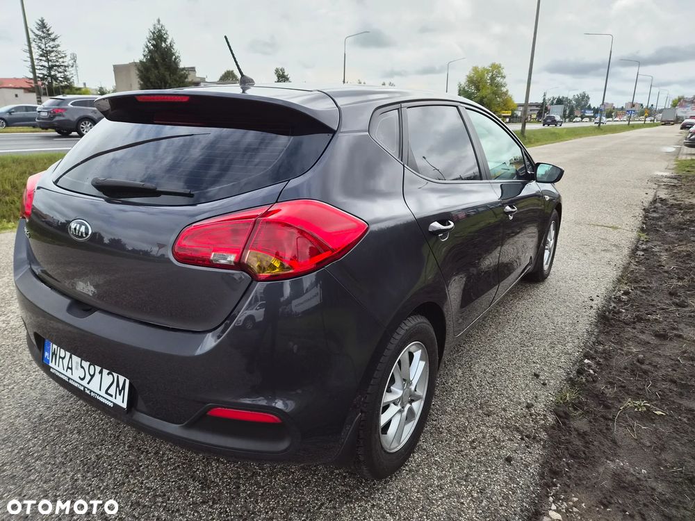 Kia Ceed 1.4 CVVT Attract - 5