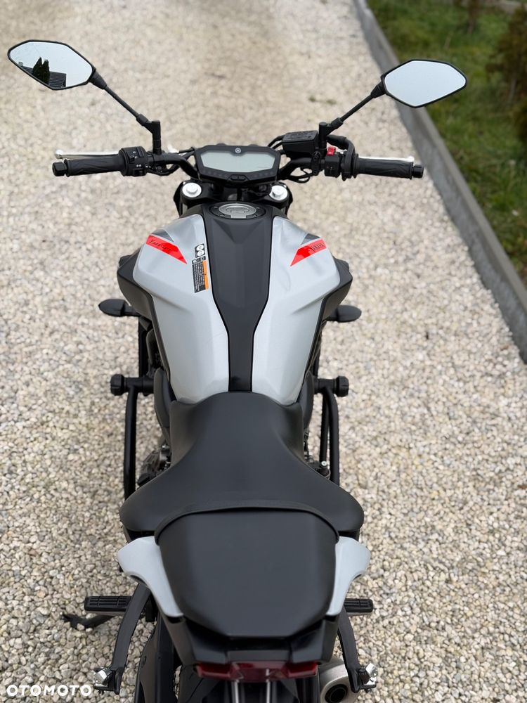 Yamaha MT - 11