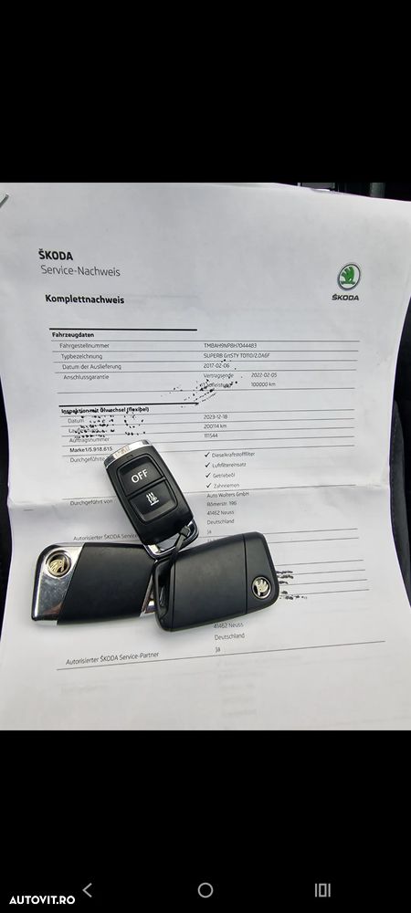 Skoda Superb 2.0 TDI DSG Premium Edition - 23