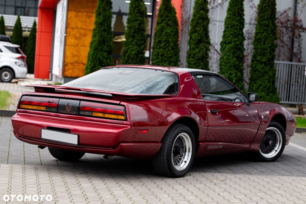 Pontiac Firebird - 10