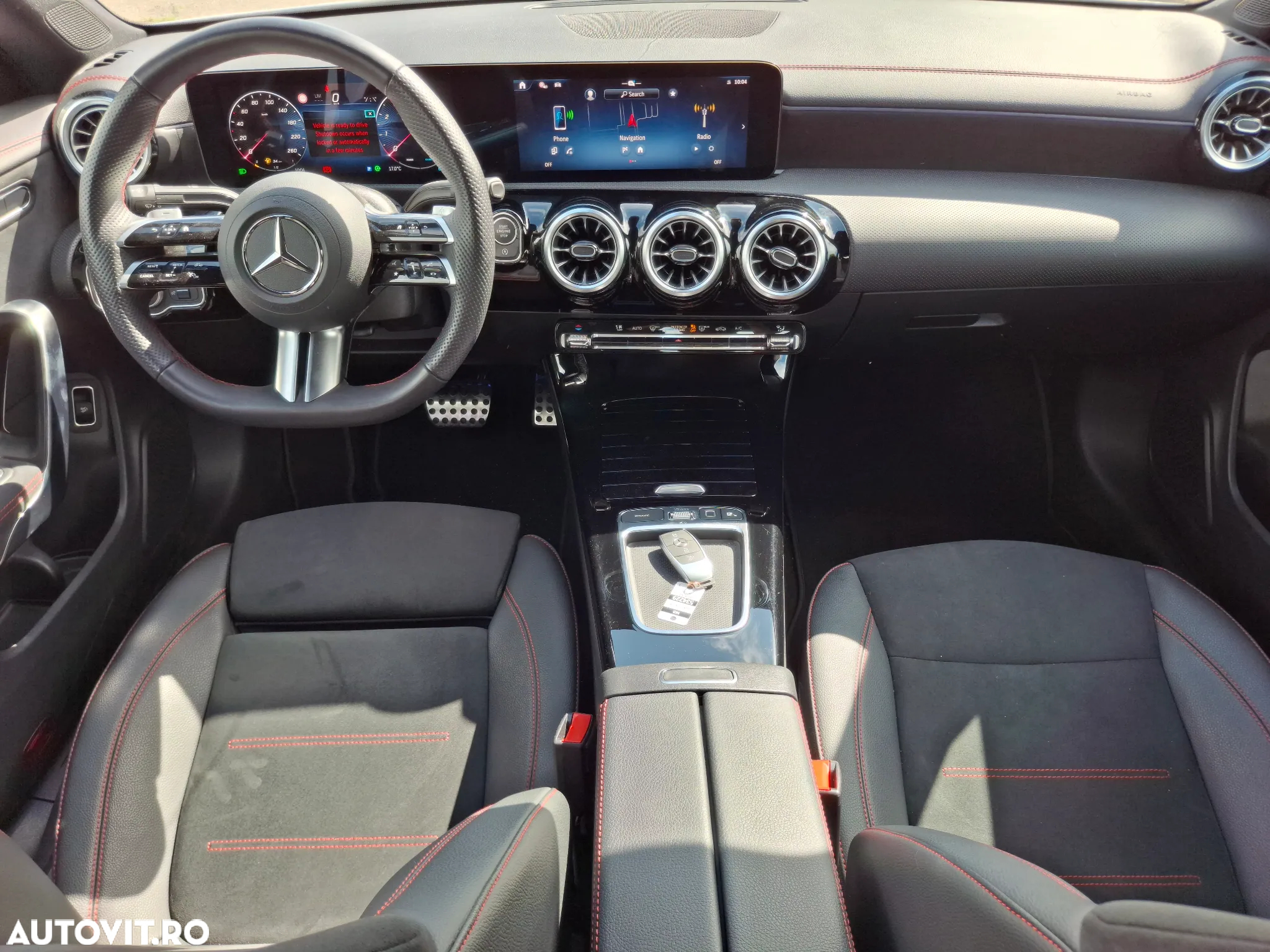 Mercedes-Benz CLA - 12