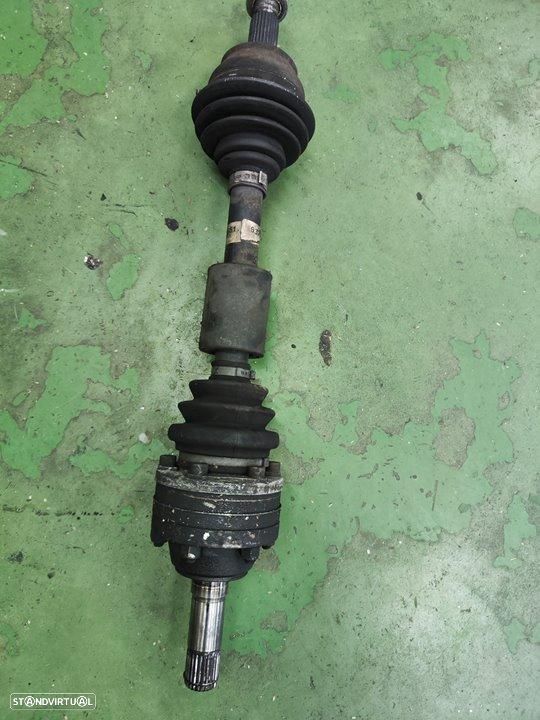 TRANSMISSÃO FRENTE ESQUERDA ALFA ROMEO 147 190 - 1