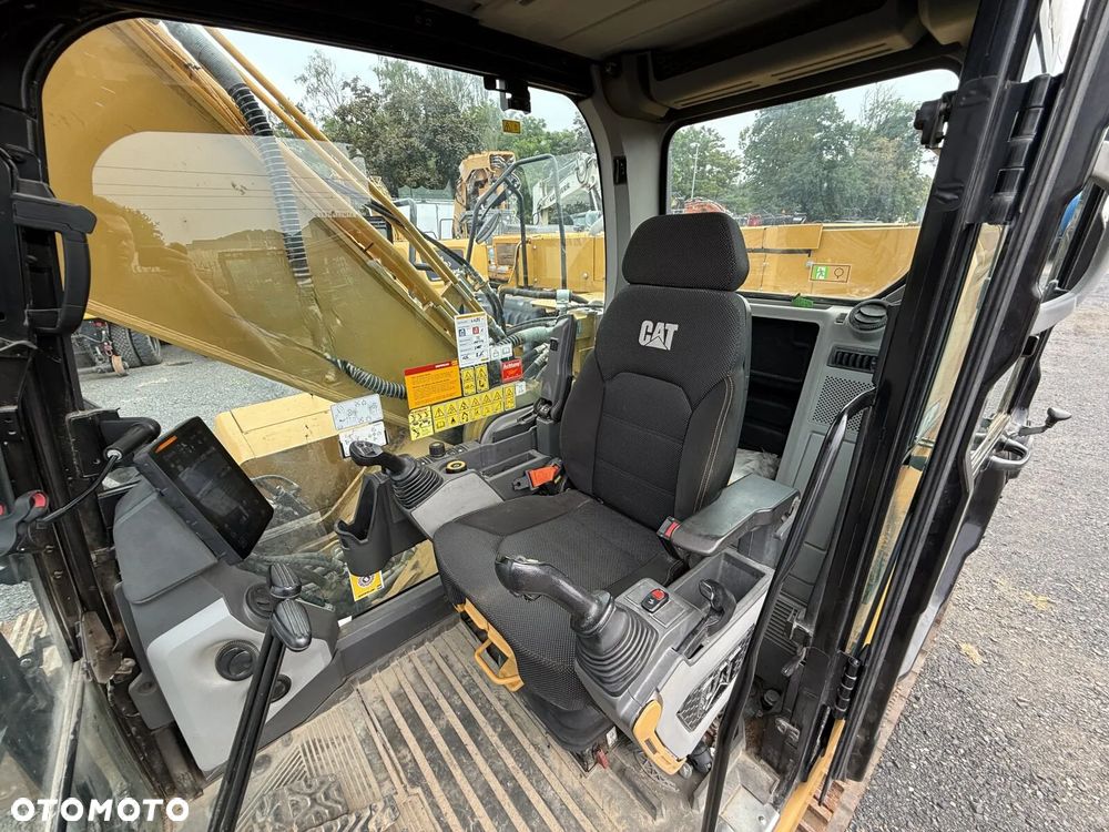 Caterpillar 330-07B - 9