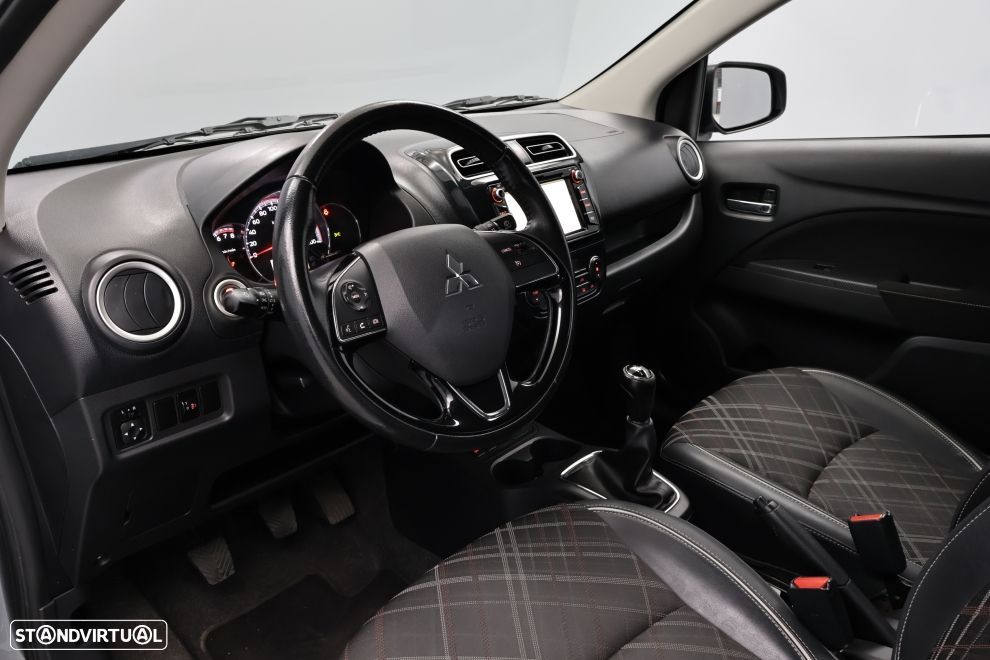 Mitsubishi Space Star 1.2 Intense - 20