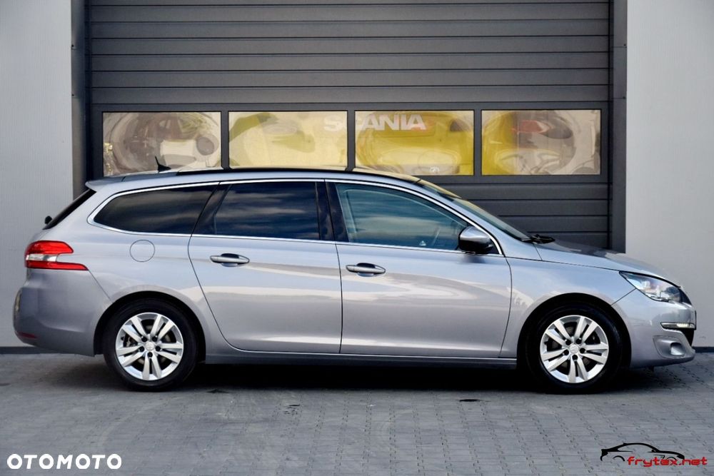 Peugeot 308 - 4
