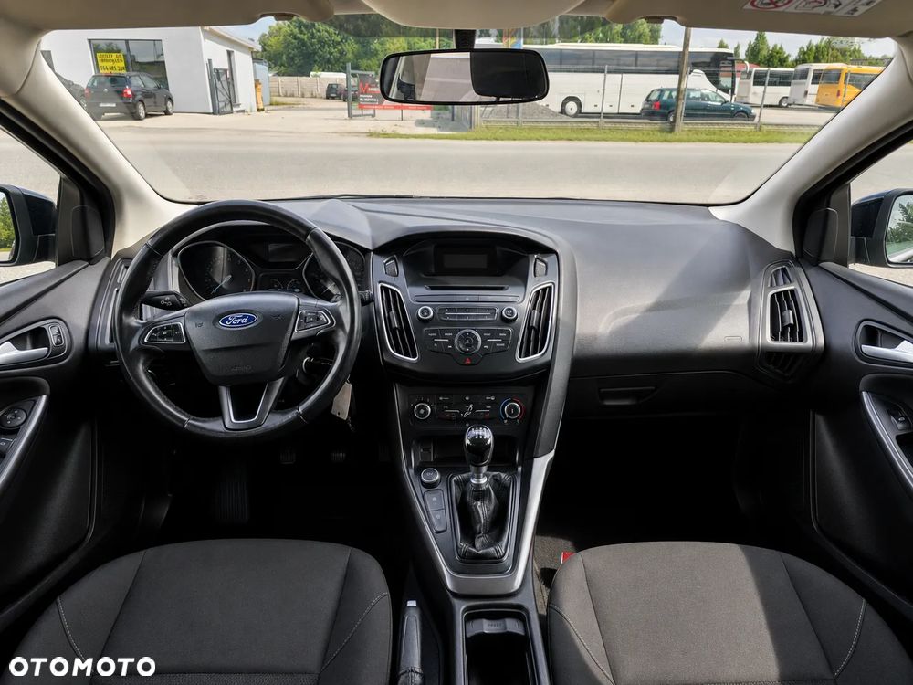 Ford Focus 1.0 EcoBoost Start-Stopp-System TITANIUM STYLE - 16