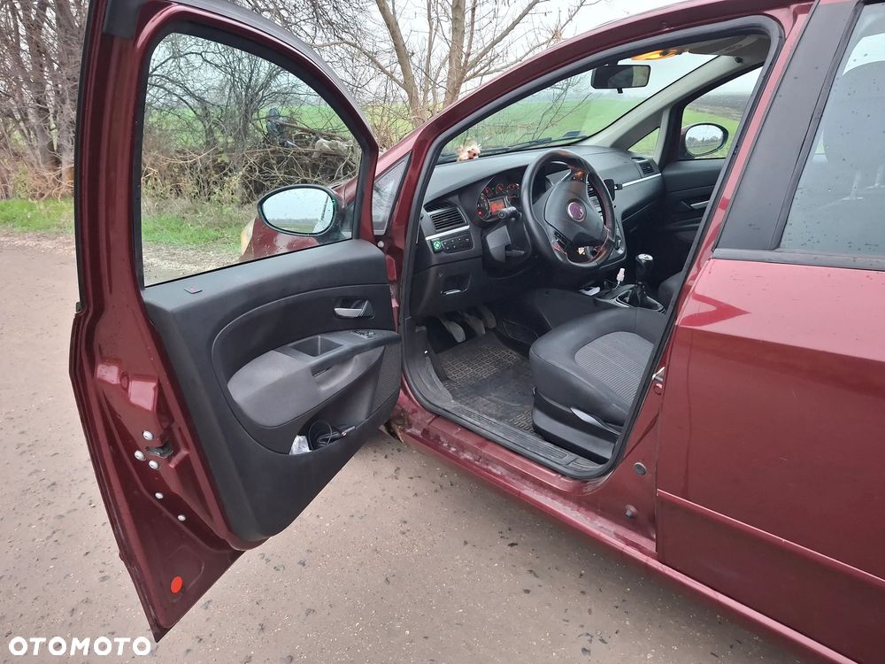 Fiat Linea 1.4 T-Jet 16V Dynamic - 18