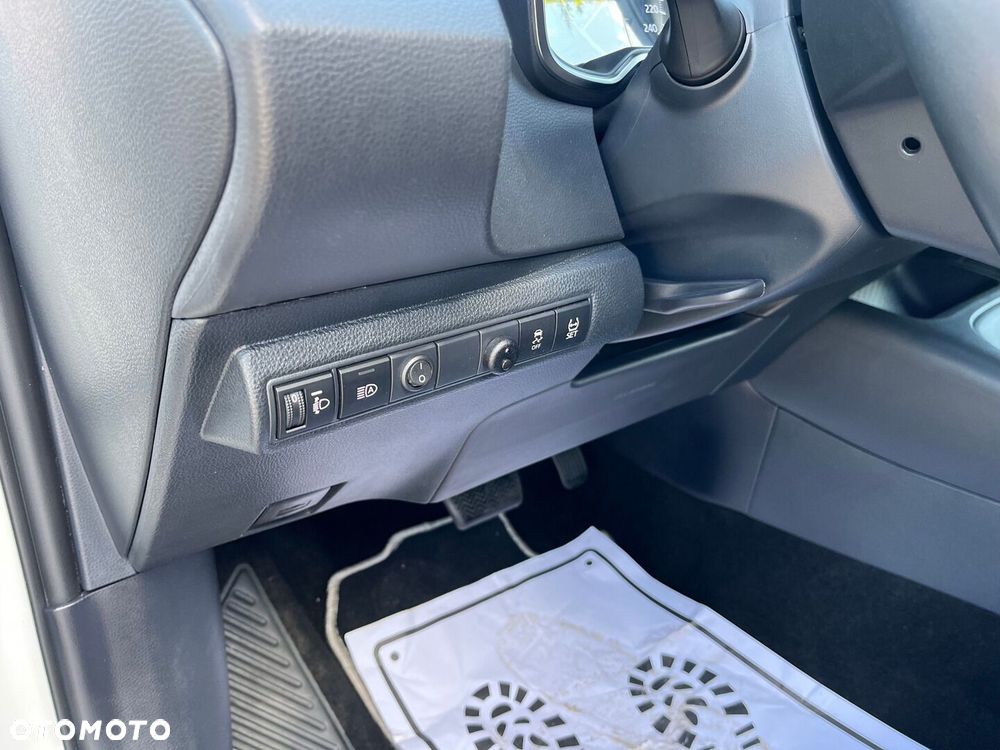Toyota Corolla 1.8 Hybrid Comfort - 24