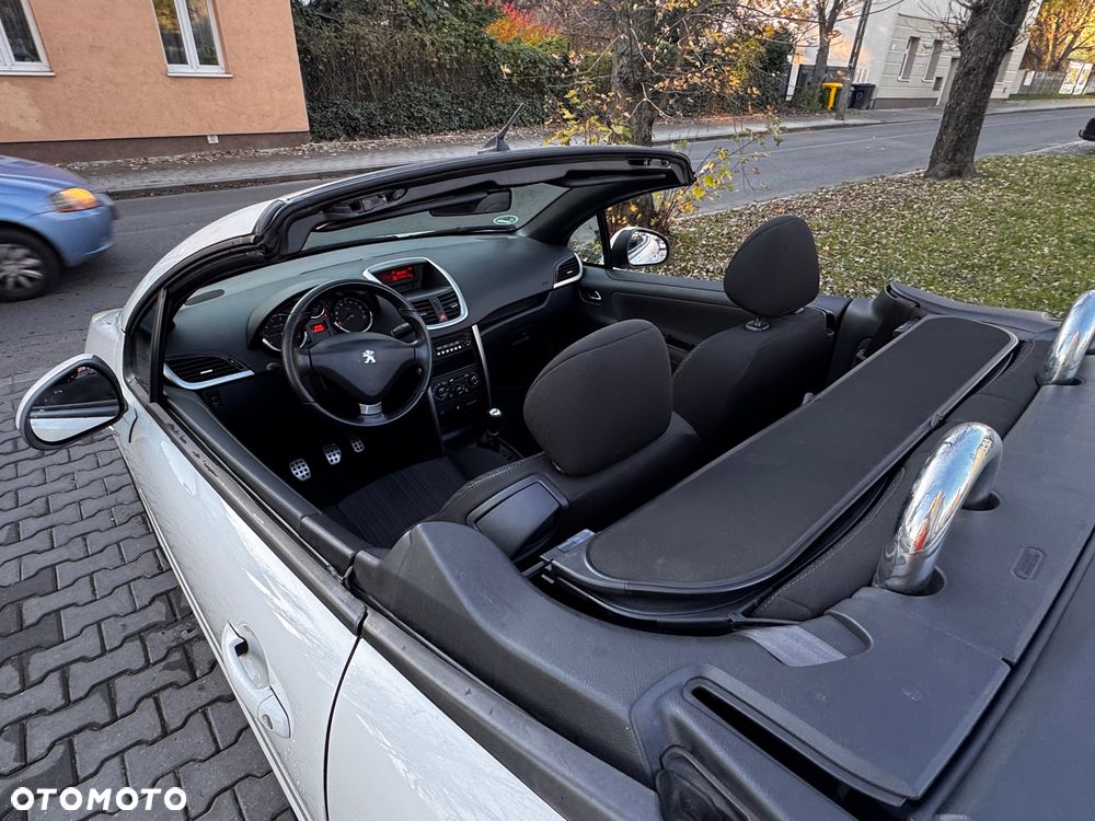 Peugeot 207 120 Sport - 11