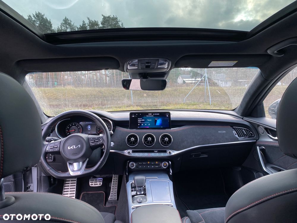 Kia Stinger 3.3 T-GDI V6 GT Prestige Line AWD - 17