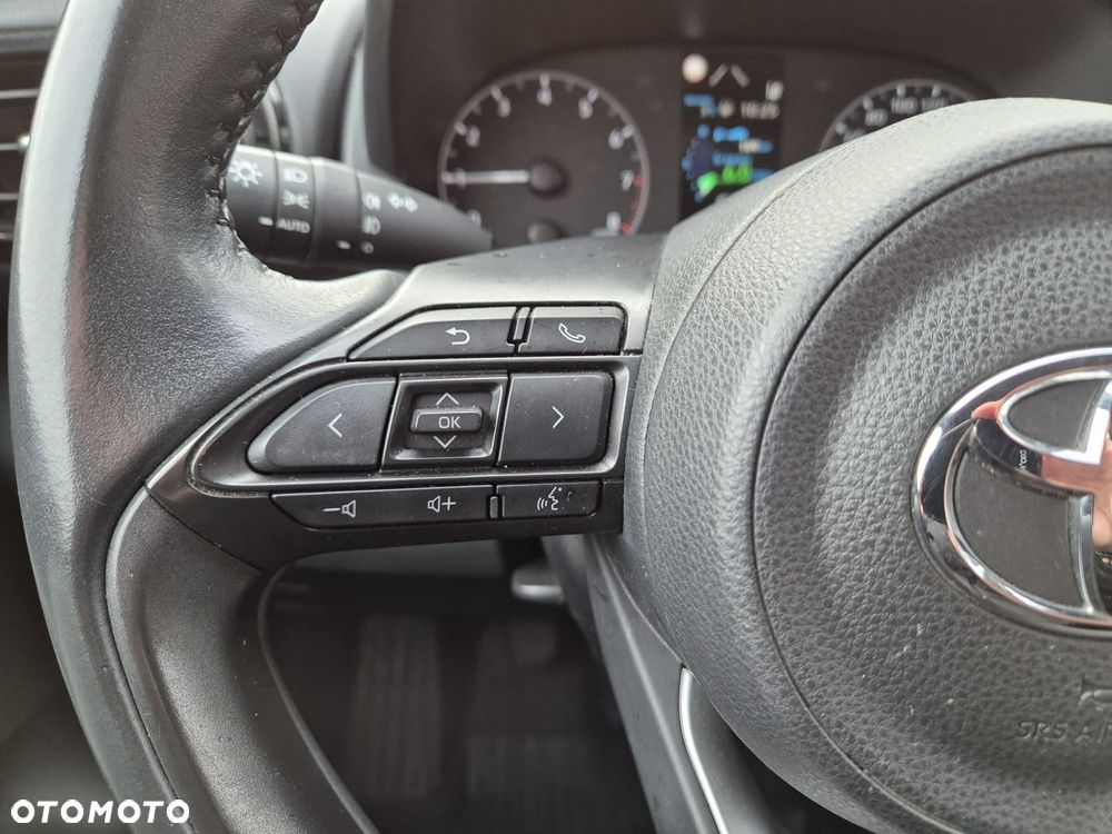 Toyota Yaris - 17