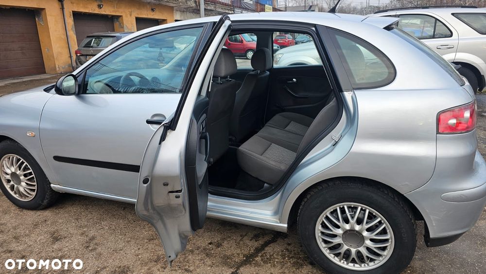 Seat Ibiza 1.4 16V Reference - 12