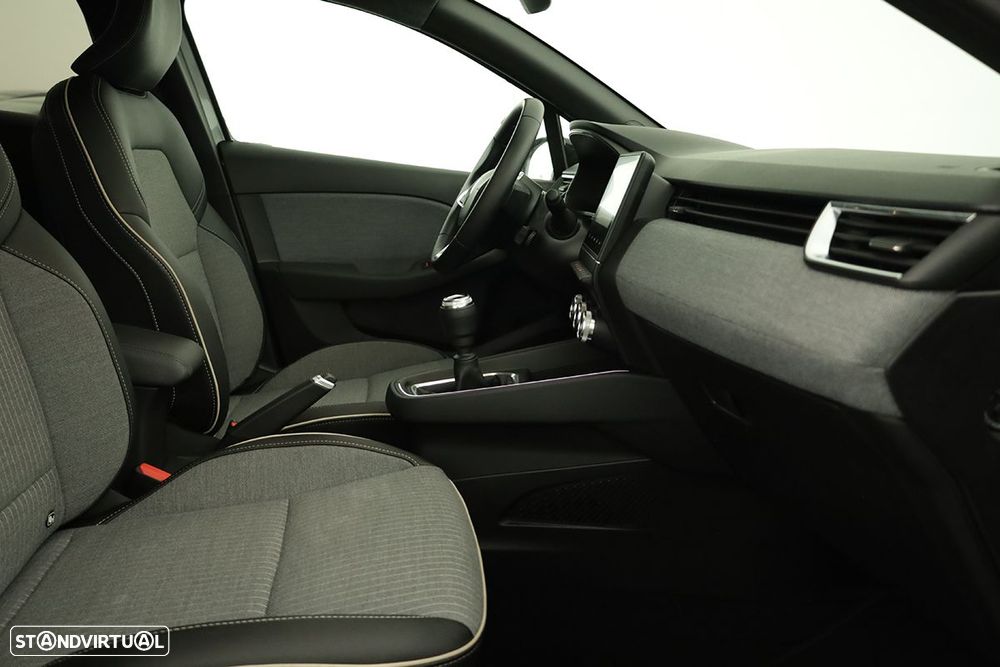 Renault Clio 1.0 TCe Techno - 21