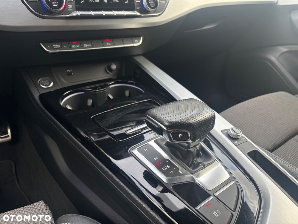 Audi A4 Avant 40 TDI mHEV S Line S tronic - 21