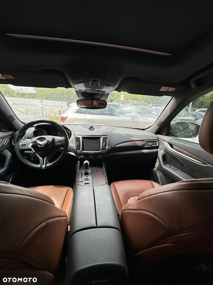 Maserati Levante S Q4 GranLusso - 6