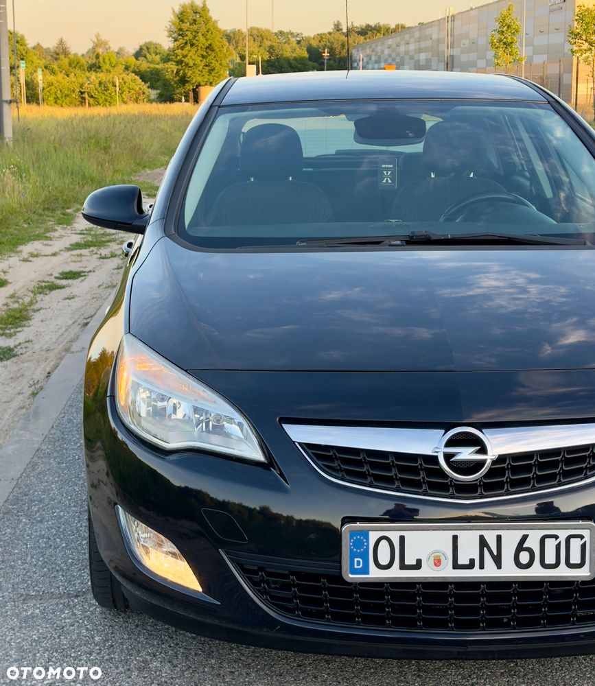 Opel Astra 1.6 Edition - 22