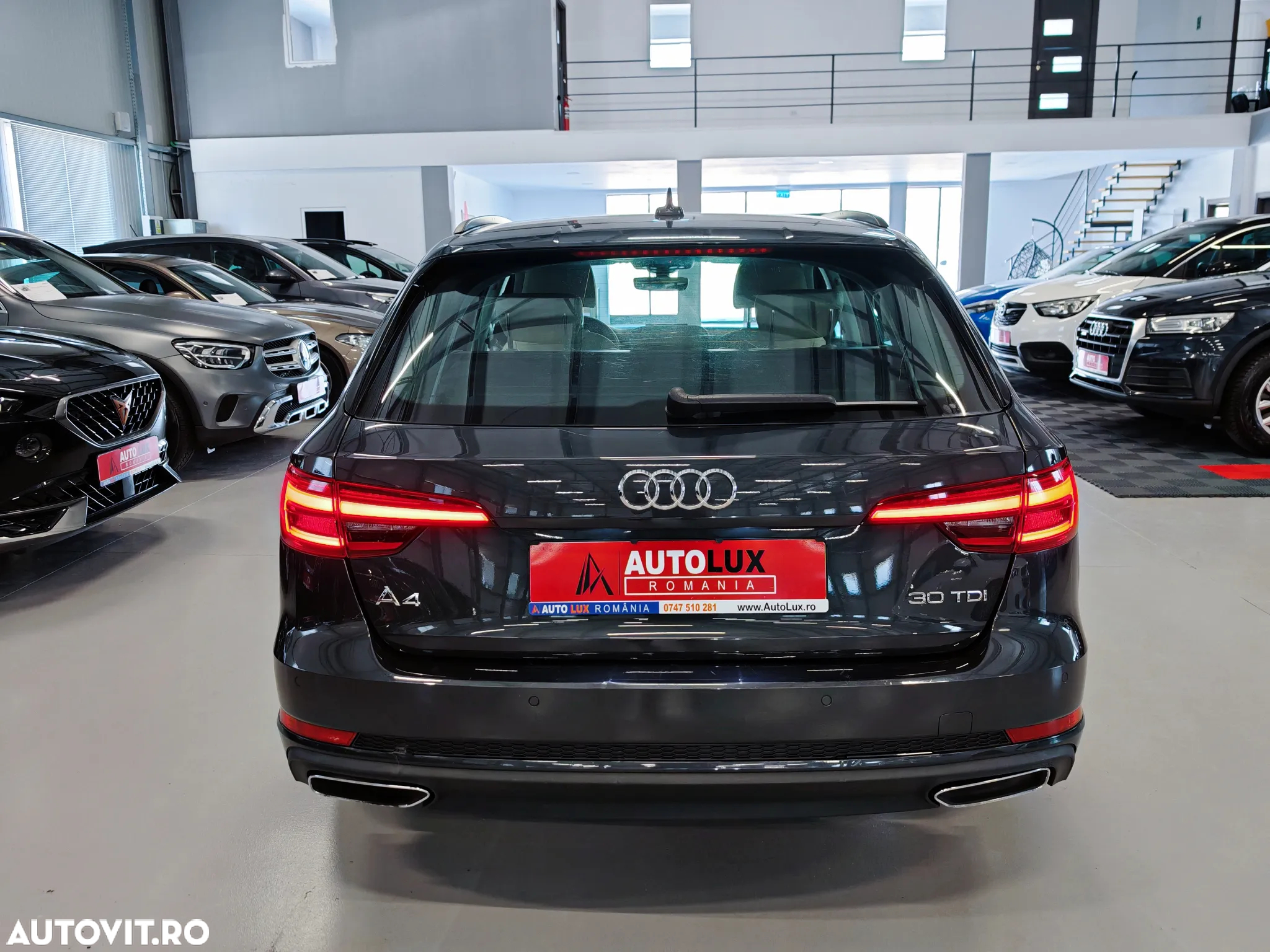 Audi A4 Avant 30 TDI S tronic - 26