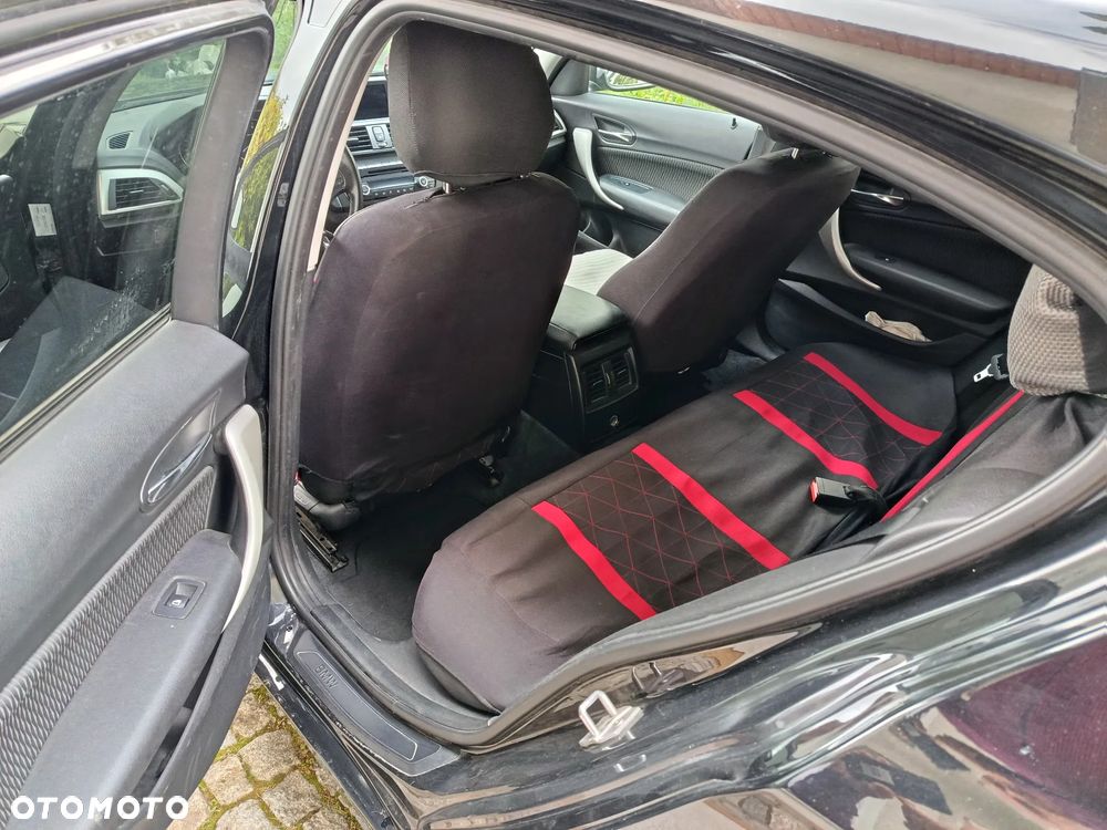 BMW Seria 1 116i - 6