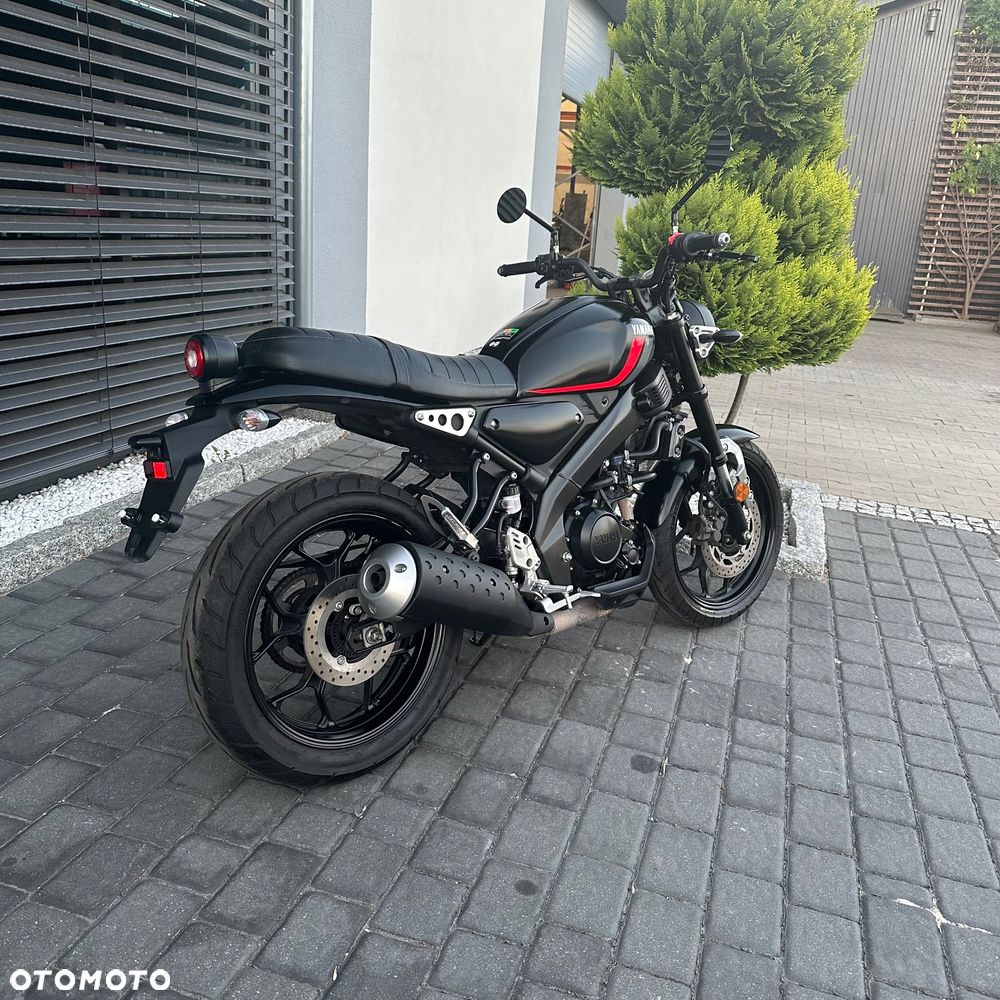 Yamaha XSR - 3