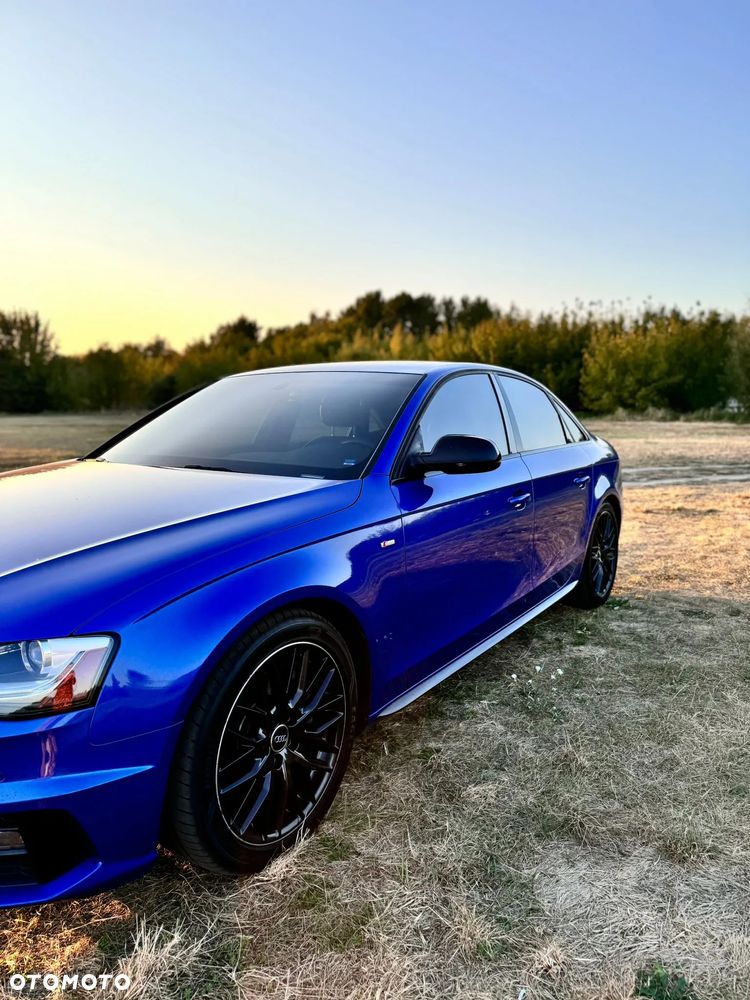 Audi A4 Limousine - 10