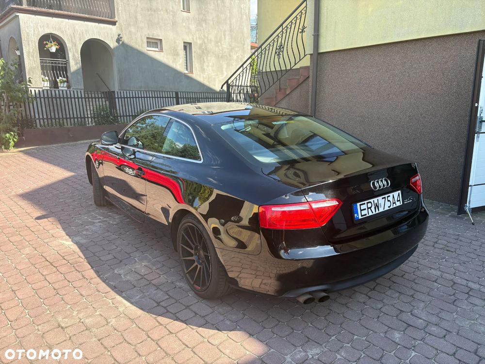 Audi A5 Coupé - 4