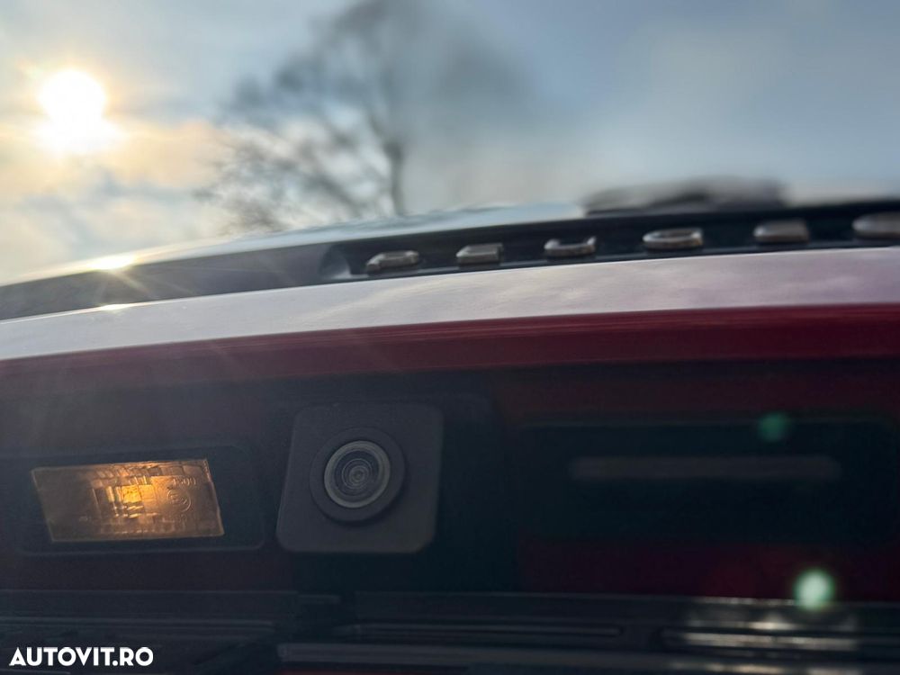 Peugeot 3008 PureTech 130 Stop & Start GPF EAT8 Allure Business-Paket - 11