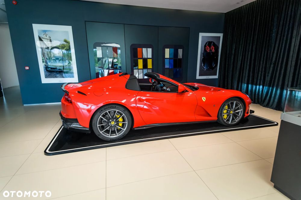 Ferrari 812 GTS - 8