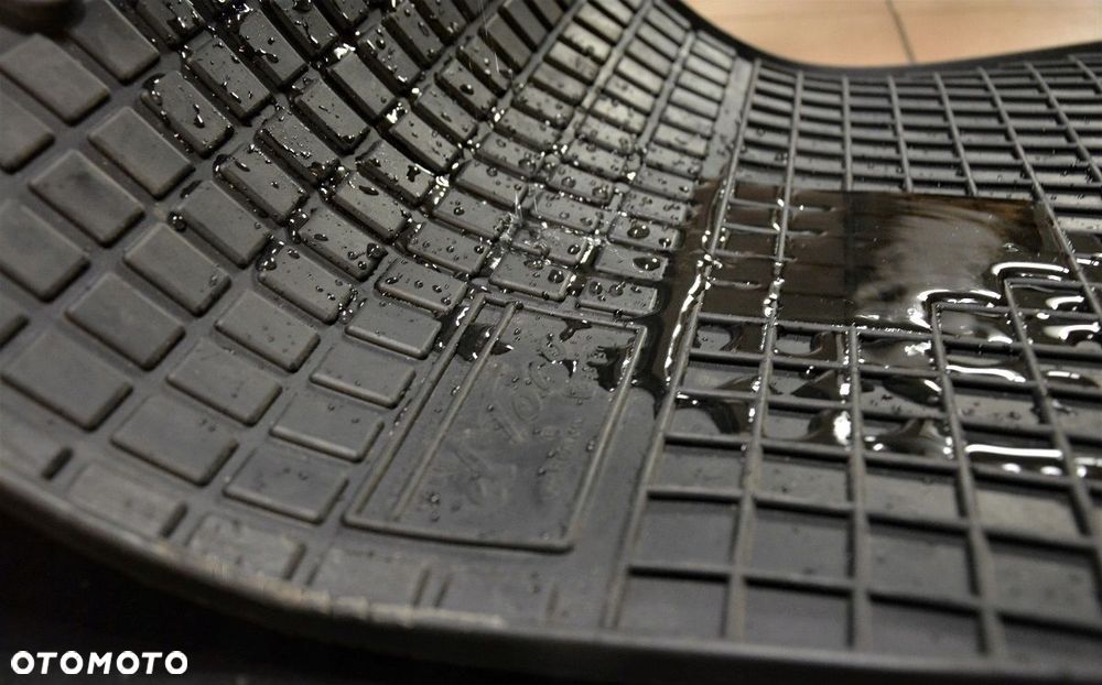 LAND ROVER DISCOVERY Sport 2014 - dywaniki gumowe - 8