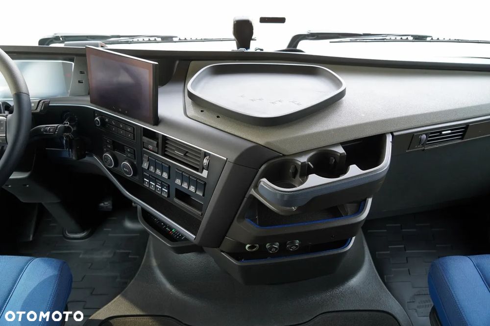 Volvo FH 460 / KLIMATYZACJA POSTOJOWA / I-SAVE / TV /  EURO 6 - 30