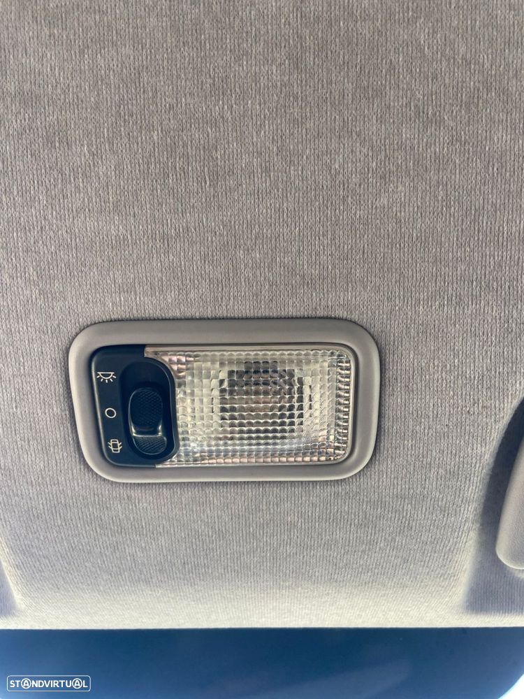 Peugeot 107 1.0 Trendy - 28