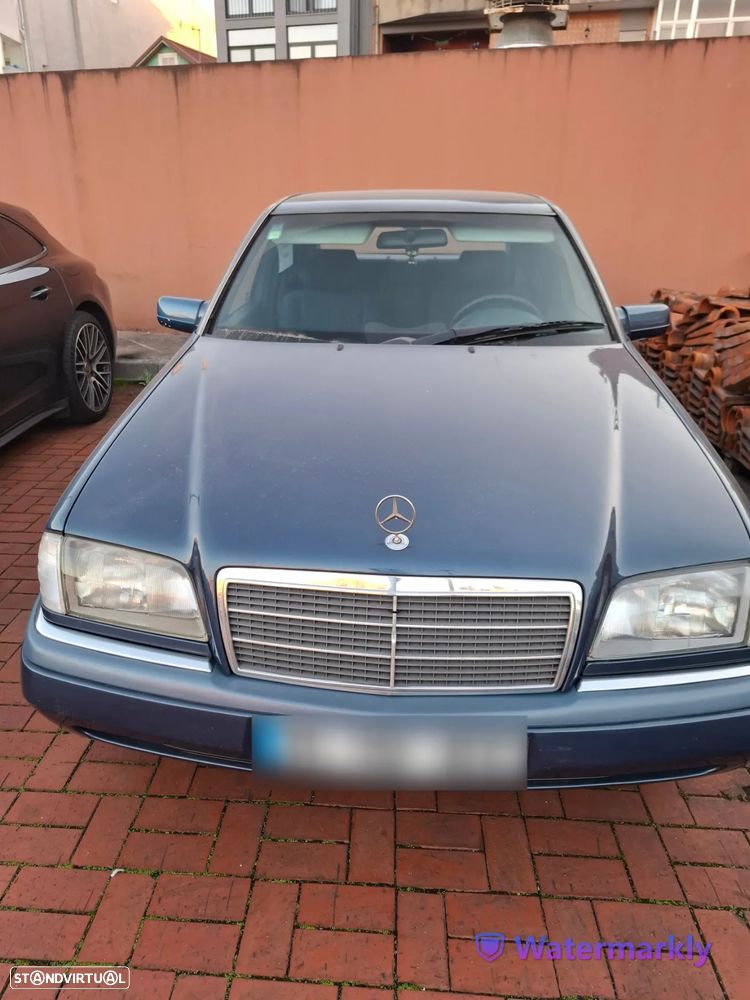 Mercedes-Benz C 180 Elegance - 13